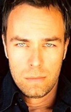 JR Bourne - bio and intersting facts about personal life.