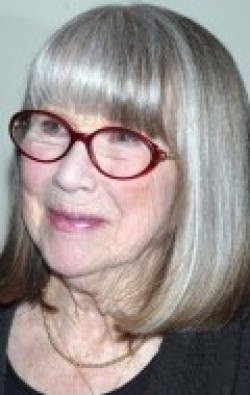 Julie Harris - bio and intersting facts about personal life.