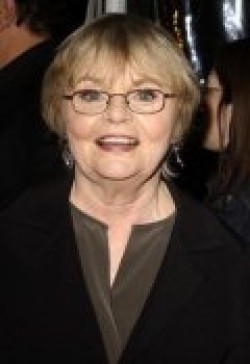 June Squibb - bio and intersting facts about personal life.