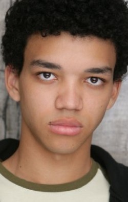 Justice Smith - bio and intersting facts about personal life.