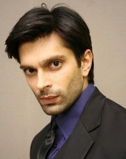 Karan Grover - bio and intersting facts about personal life.