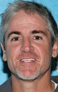 Carlos Alazraqui - bio and intersting facts about personal life.