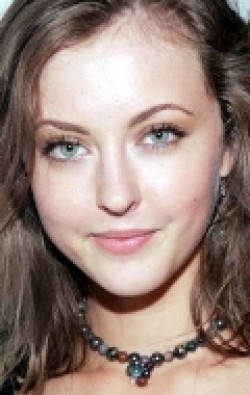 Katharine Isabelle - bio and intersting facts about personal life.