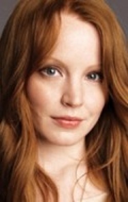 Lauren Ambrose - bio and intersting facts about personal life.