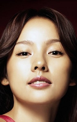 Lee Hyo Ri - bio and intersting facts about personal life.