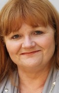 Lesley Nicol - bio and intersting facts about personal life.