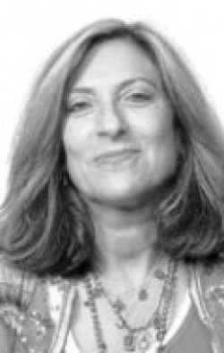 Lesli Linka Glatter - bio and intersting facts about personal life.
