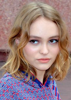 Lily-Rose Depp - wallpapers.