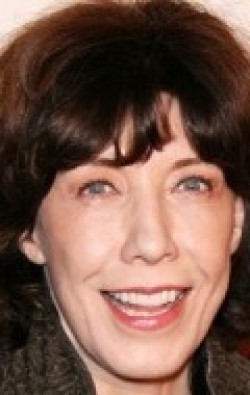 Recent Lily Tomlin pictures.