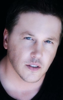 Recent Lochlyn Munro pictures.
