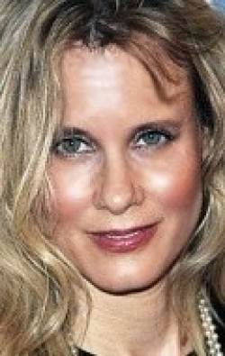 Lori Singer - bio and intersting facts about personal life.