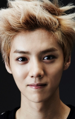 Luhan - bio and intersting facts about personal life.