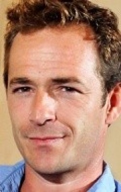 Luke Perry - bio and intersting facts about personal life.