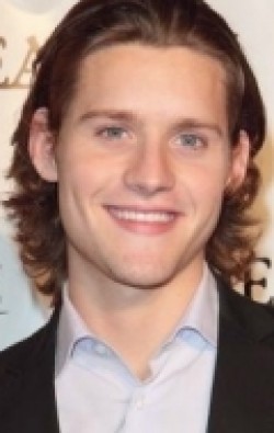 Luke Kleintank - bio and intersting facts about personal life.