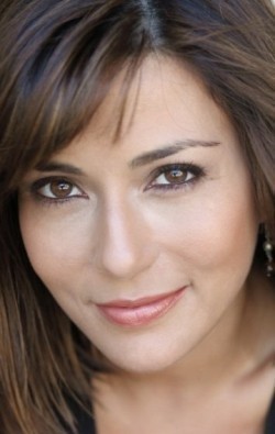 Marisol Nichols - bio and intersting facts about personal life.