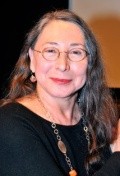 Marilyn Lightstone - bio and intersting facts about personal life.