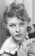 Martha Raye - bio and intersting facts about personal life.