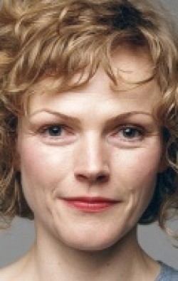 Maxine Peake - bio and intersting facts about personal life.