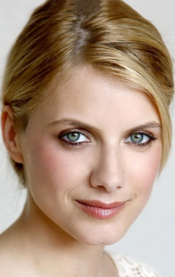 Melanie Laurent - bio and intersting facts about personal life.