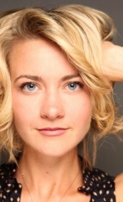 Meredith Hagner - bio and intersting facts about personal life.