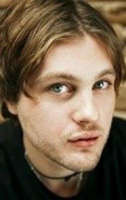 All best and recent Michael Pitt pictures.