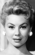 Mitzi Gaynor - bio and intersting facts about personal life.