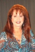Nanette Fenton - bio and intersting facts about personal life.