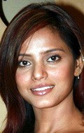 Neetu Chandra - bio and intersting facts about personal life.