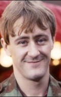 Nicholas Lyndhurst - bio and intersting facts about personal life.