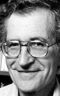 Noam Chomsky - bio and intersting facts about personal life.