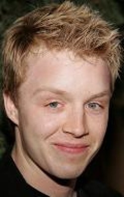 Noel Fisher - bio and intersting facts about personal life.