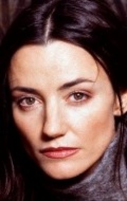 Orla Brady - bio and intersting facts about personal life.
