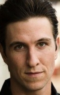 Pablo Schreiber - bio and intersting facts about personal life.