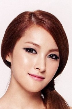 Park Gyu Ri - bio and intersting facts about personal life.