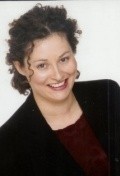 Paula J. Newman - bio and intersting facts about personal life.