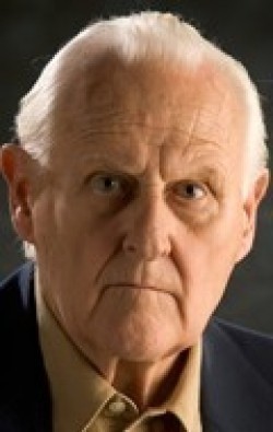 Peter Vaughan - bio and intersting facts about personal life.