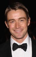 Robert Buckley - bio and intersting facts about personal life.