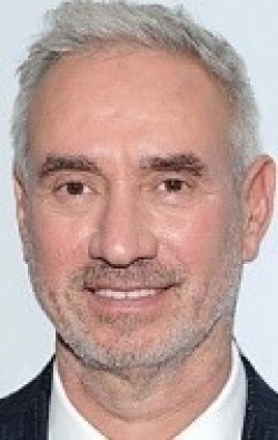Roland Emmerich - bio and intersting facts about personal life.