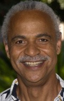 Recent Ron Glass pictures.