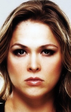 Ronda Rousey - wallpapers.