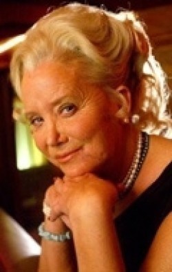 All best and recent Sally Kirkland pictures.