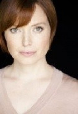 Samantha Sloyan - bio and intersting facts about personal life.
