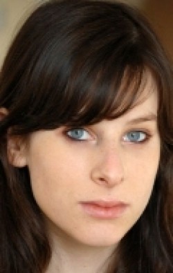 Sasha Spielberg - bio and intersting facts about personal life.