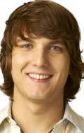 Scott Michael Foster - bio and intersting facts about personal life.