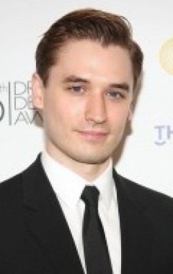 Seth Numrich - bio and intersting facts about personal life.