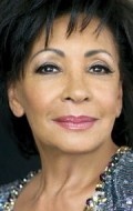 Shirley Bassey - bio and intersting facts about personal life.