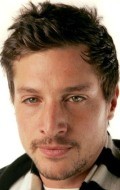 All best and recent Simon Rex pictures.