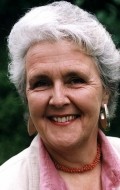 Stephanie Cole - bio and intersting facts about personal life.