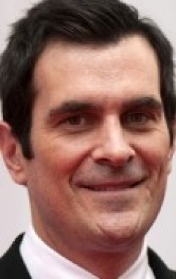 Ty Burrell - bio and intersting facts about personal life.