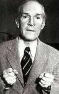 Upton Sinclair - bio and intersting facts about personal life.